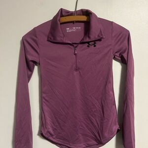Under Armour youth medium purple Long Sleeve quarter zip Top